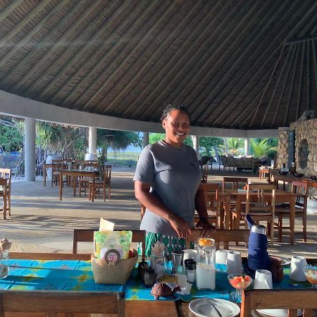 Emayani Beach Lodge Pangani Kültér fotó