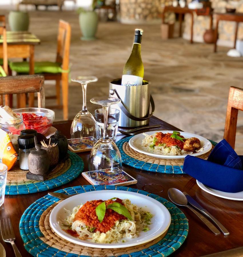Emayani Beach Lodge Pangani Kültér fotó