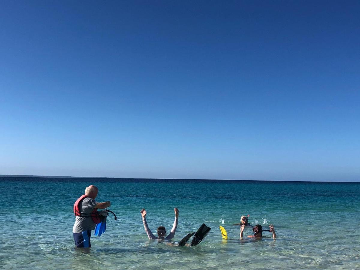 Emayani Beach Lodge Pangani Kültér fotó