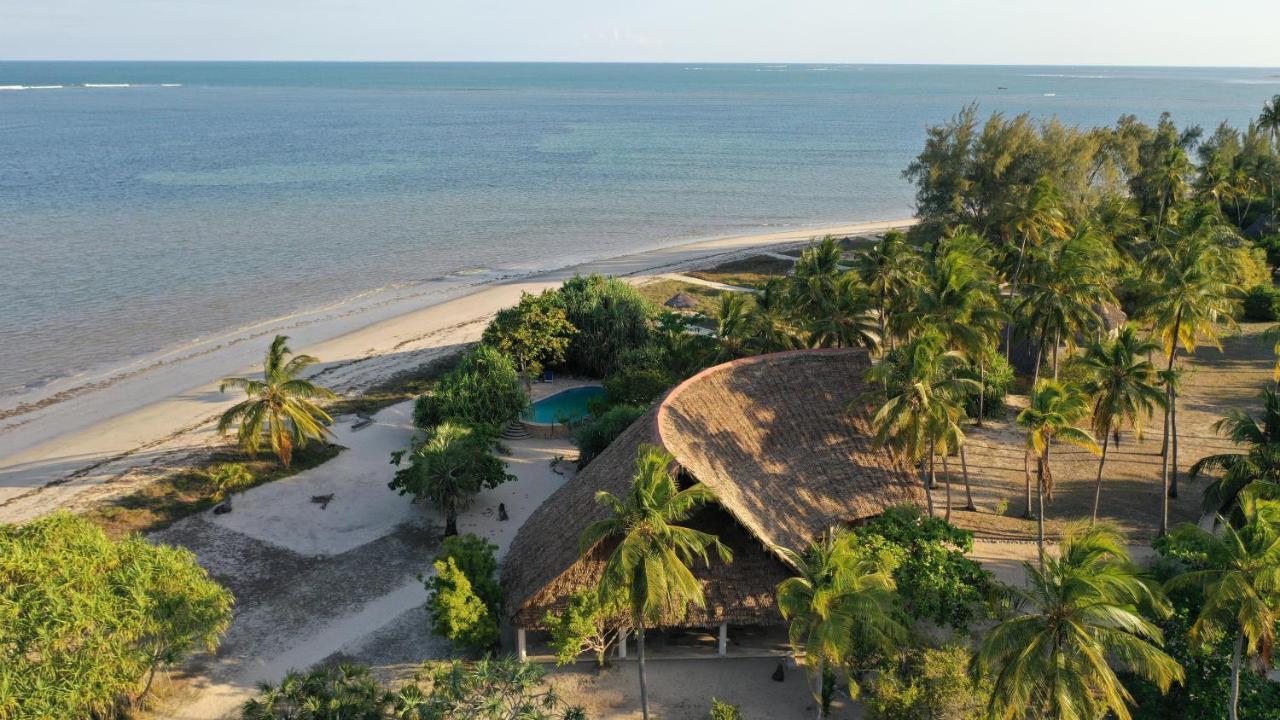 Emayani Beach Lodge Pangani Kültér fotó