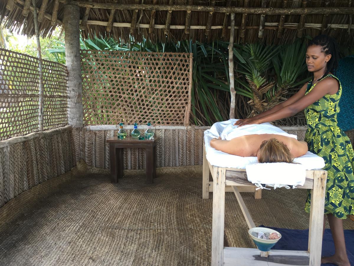 Emayani Beach Lodge Pangani Kültér fotó