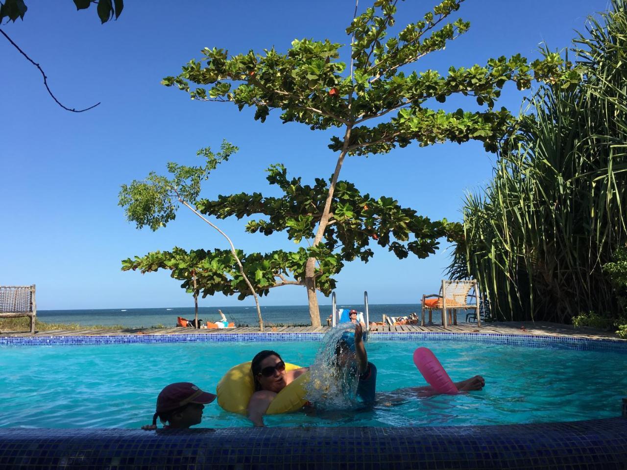 Emayani Beach Lodge Pangani Kültér fotó